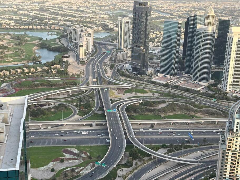 High Floor With City Skyline & Burj Khalifa View 3 Bedroom Unit Marina 두바이 외부 사진