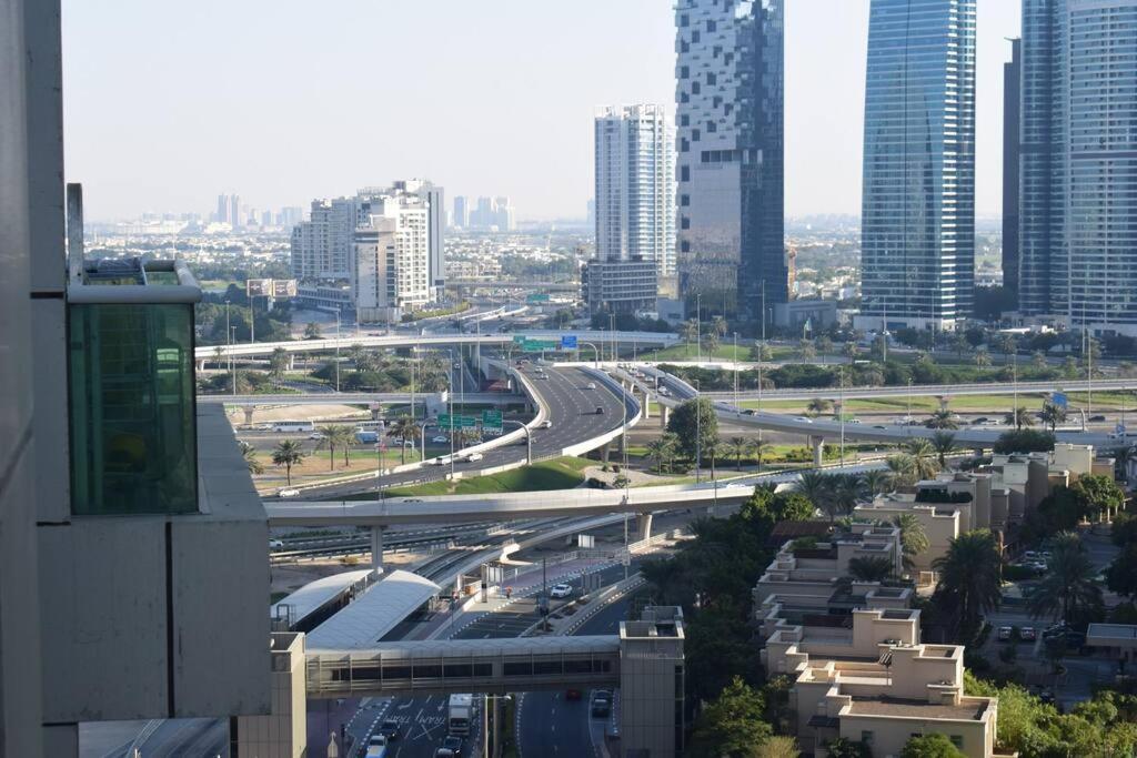 High Floor With City Skyline & Burj Khalifa View 3 Bedroom Unit Marina 두바이 외부 사진