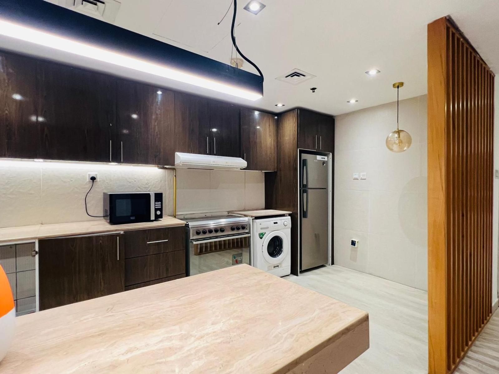 High Floor With City Skyline & Burj Khalifa View 3 Bedroom Unit Marina 두바이 외부 사진
