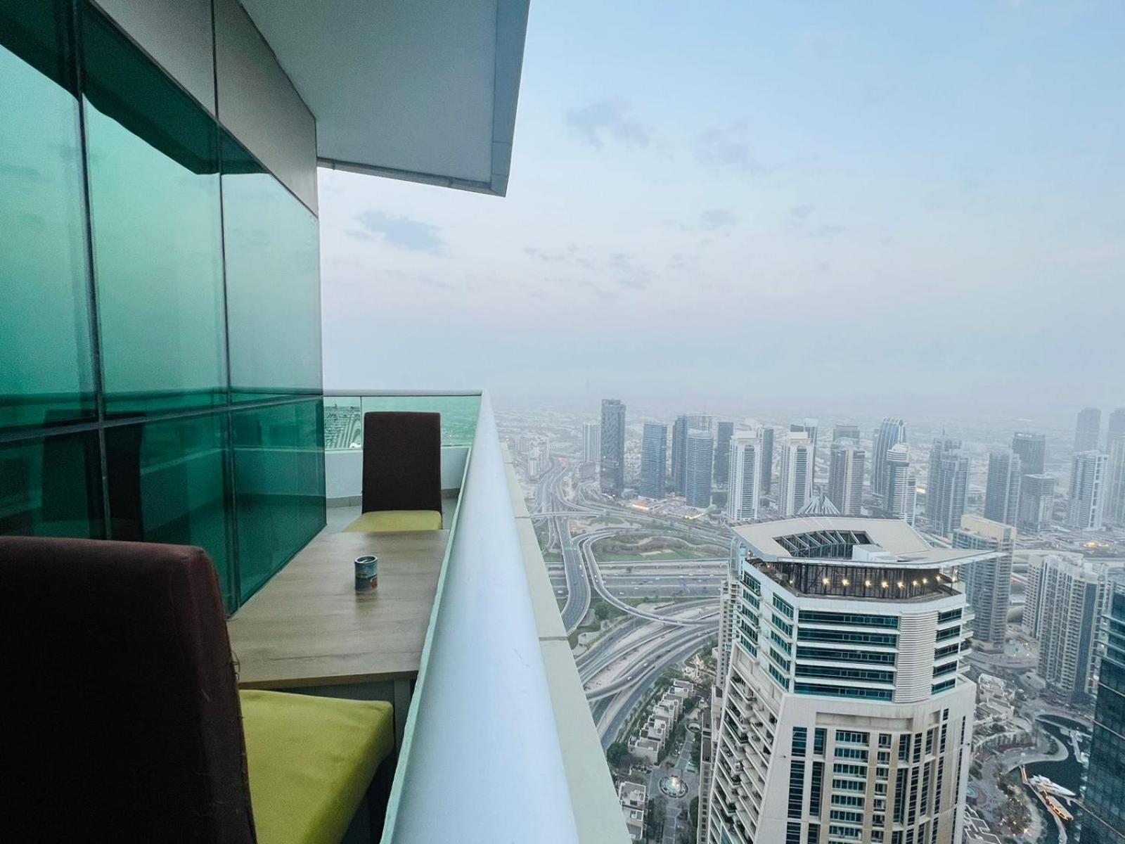 High Floor With City Skyline & Burj Khalifa View 3 Bedroom Unit Marina 두바이 외부 사진