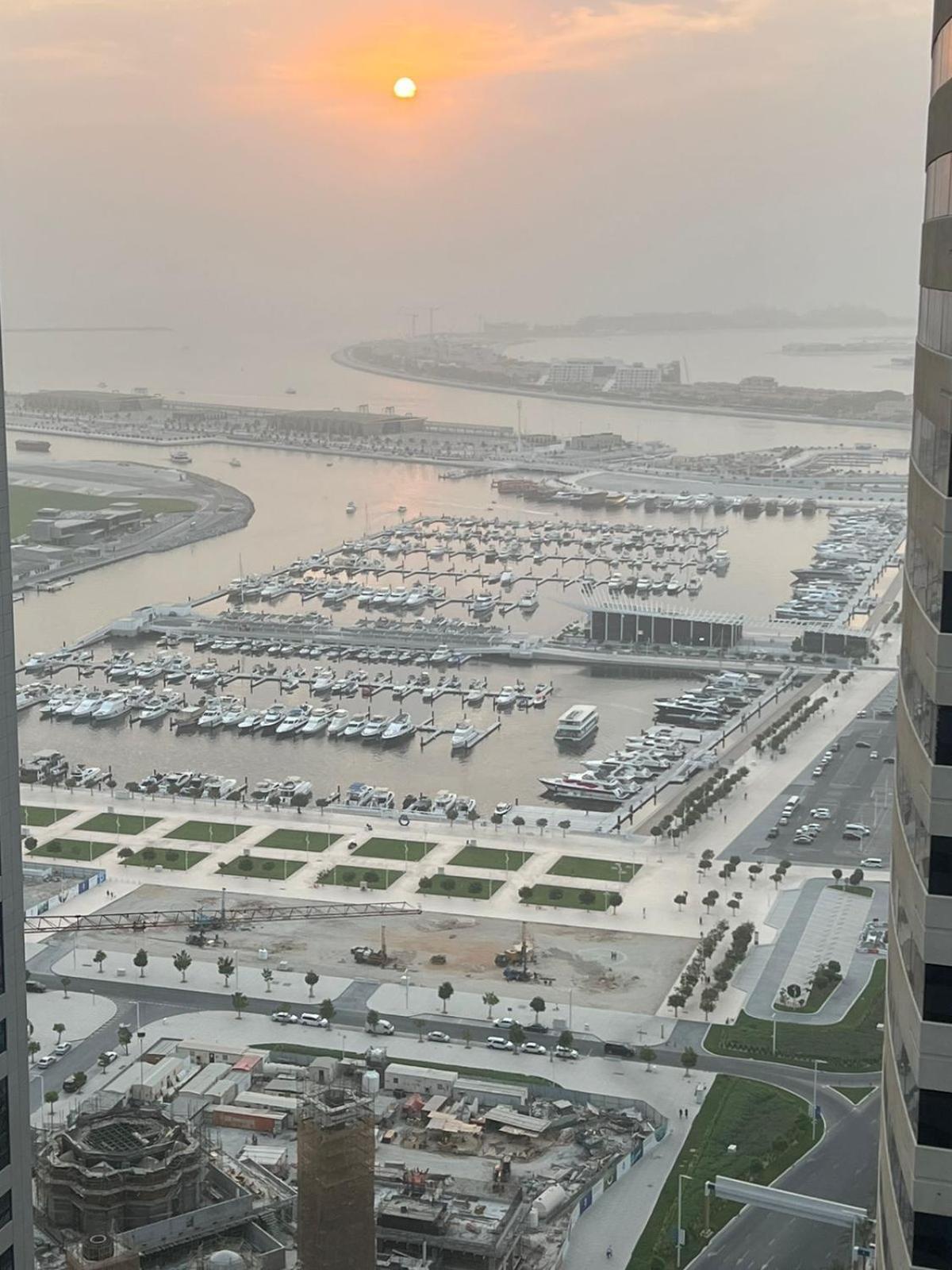 High Floor With City Skyline & Burj Khalifa View 3 Bedroom Unit Marina 두바이 외부 사진